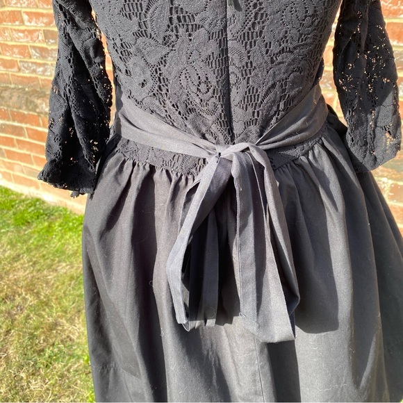 Topshop Black Lace Dress Size 12 Waist Tie Back Crop Sleeves Skater - Picture 6 of 11